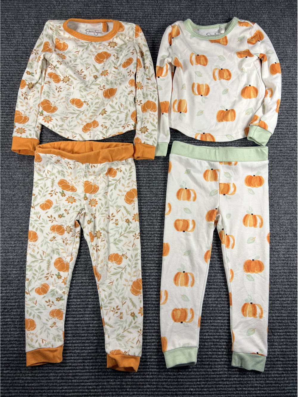 Jessica Simpson Girls' 2-Piece Pumpkin Print Pajama Set Size 3T